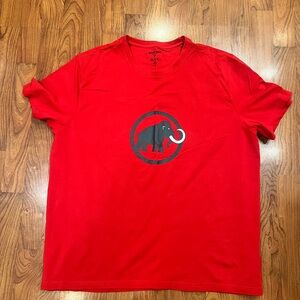 Red Mammut Graphic Men's T-Shirt 2xl